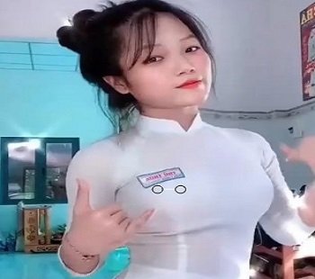 Nữ sinh THPT đã thủ dâm